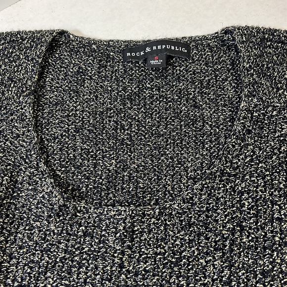 Rock & Republic Black & Gold Metallic Scoop Neck Sweater SZ S - Picture 5 of 10